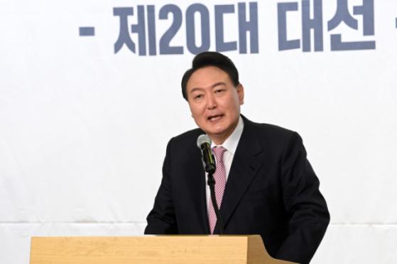 P2E·메타버스 '웹 출시' 편법 양산 게임법 규제 …尹정부 출범으로  개선 기대감 ↑