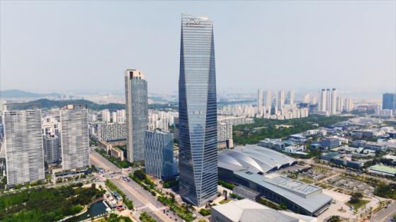 포스코인터-포스코퓨처엠, 지붕형 태양광사업으로 탄소중립 실현 앞장