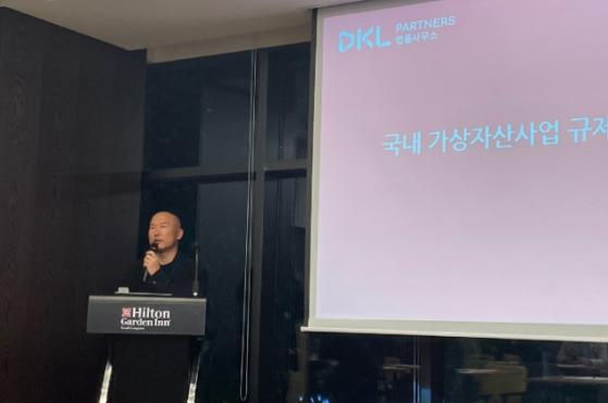 “암호화폐공개(ICO) 규제 최소화로 스타트업에 기회 줘야”