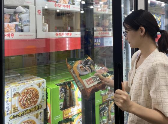 중국 냉동김밥 판로 '활짝'… 풀무원 국내 식품사 첫 수출