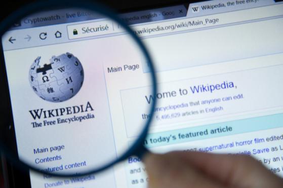 위키피디아, 암호화폐 기부 중단키로