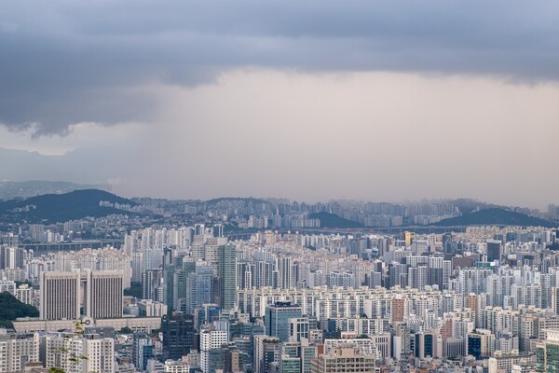 은행 주담대 평균금리 8개월째 내려...서울시, 지구단위계획구역 용적률 체계 재정비 [출근길 한국시티 핫이슈]