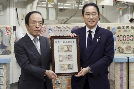 ‘한일전’ 양상 띠는 日 화폐 변경···韓 “지나친 수정주의” 日 “내정간섭 그만”