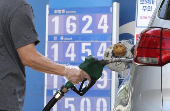7주 연속 하락한 주유소 기름값, '반등' 임박했다